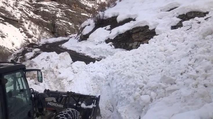 Beytüşşebap’ta eğitime kar engeli