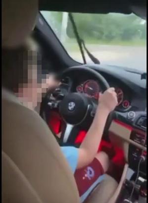 Otomobil kullanan çocuğun ailesine para cezası