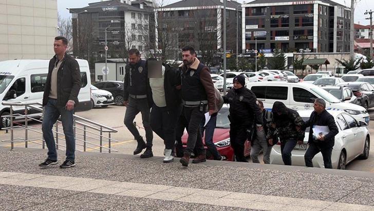 Emekli çifti dolandıran 3 şüpheli yakalandı