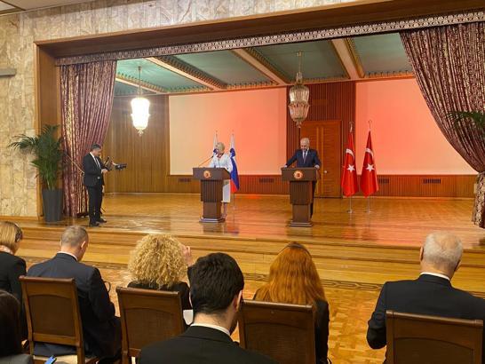 Kurtulmuş: Bu davranışın Türkiye demokrasisine karşı yapılmış bir hareket olduğunu düşünüyorum