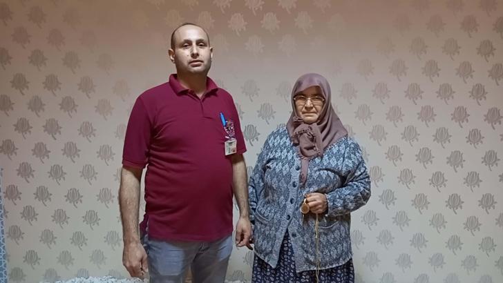 Temizlik personeli bulduğu altınları sahibine teslim etti