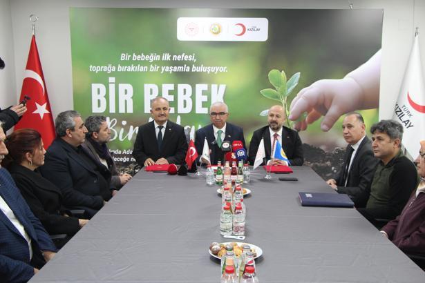 Adana’da 'Bir Bebek Bir Fidan' protokolü; Her yeni doğana bir fidan