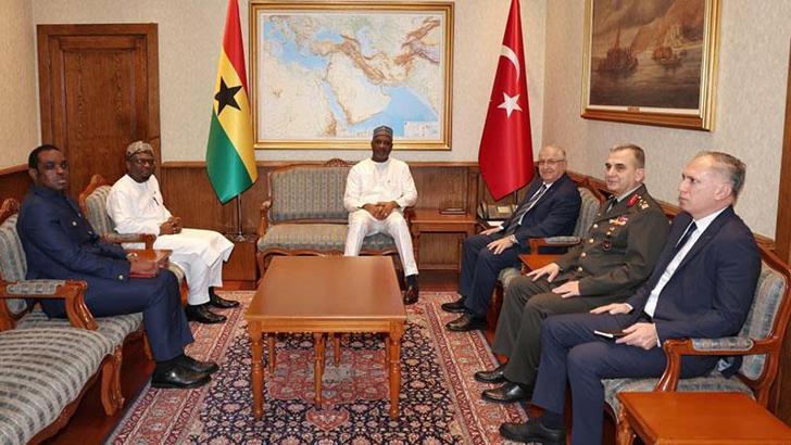 Bakan Güler, Gana İçişleri Bakanı Muntaka ile bir araya geldi