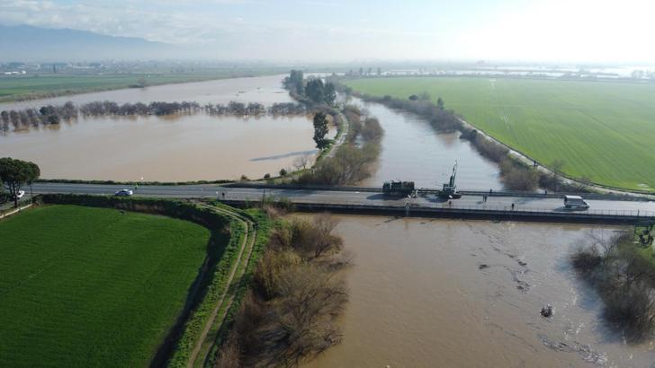 Büyük Menderes Nehri yine taştı, tarım arazileri su altında kaldı / Ek fotoğralar