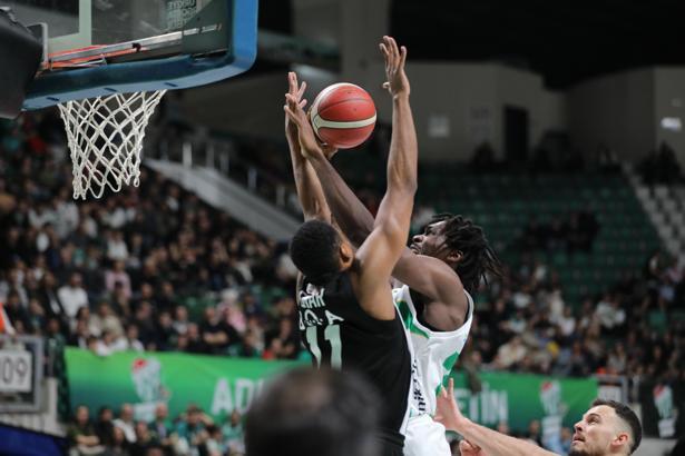 Bursaspor Basketbol-Beşiktaş GAİN: 61-88