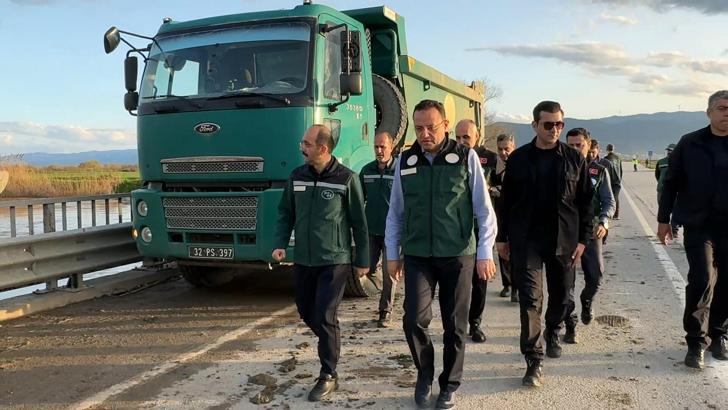 Tarım ve Orman Bakan Yardımcıs Gizligider, Aydın'da taşkın alanlarını inceledi