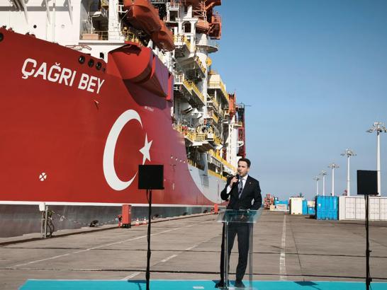 Bakan Bayraktar: Türkiye Cumhuriyeti tarihinin en büyük projesi Mersin'de hayata geçiyor (2)