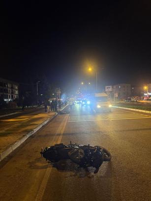 Motosikletler çarpıştı: 1 ölü, 3 yaralı