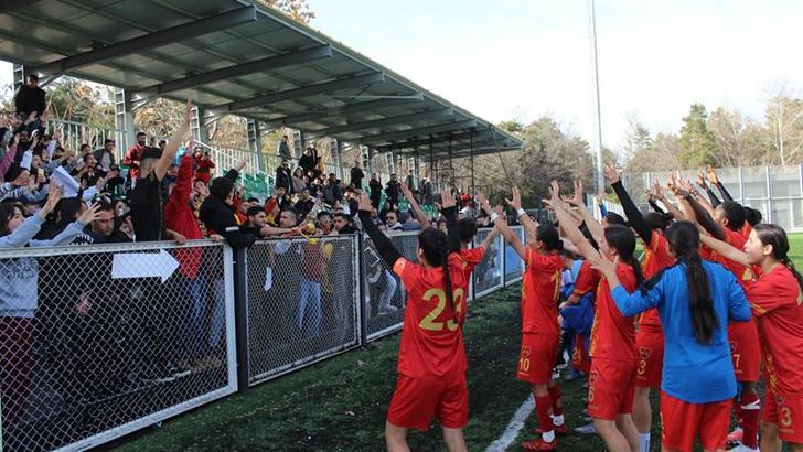 Auran Kayseri Kadın Futbol Kulübü, Kadın Futbol Süper Ligi’ne yükseldi