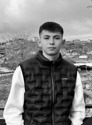 Manisa’da devrilen motosikletin sürücüsü liseli Ahmet hayatını kaybetti