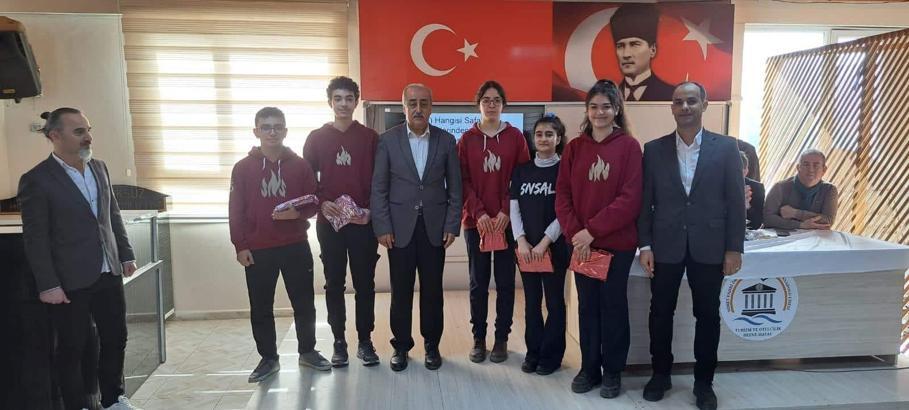 Defne’de 'Korkma! Gençliğin Ruhu Burada' temalı bilgi yarışması ödülleri verildi