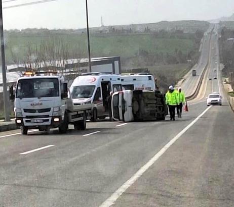 Tekirdağ’da kontrolden çıkan araç takla attı; 2 yaralı