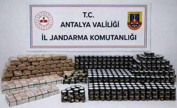 Alanya’da kaçak tütün operasyonu