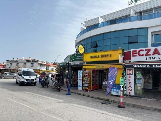 Seferihisar'da 1 kişinin öldüğü yangında otel sahibi tutuklandı