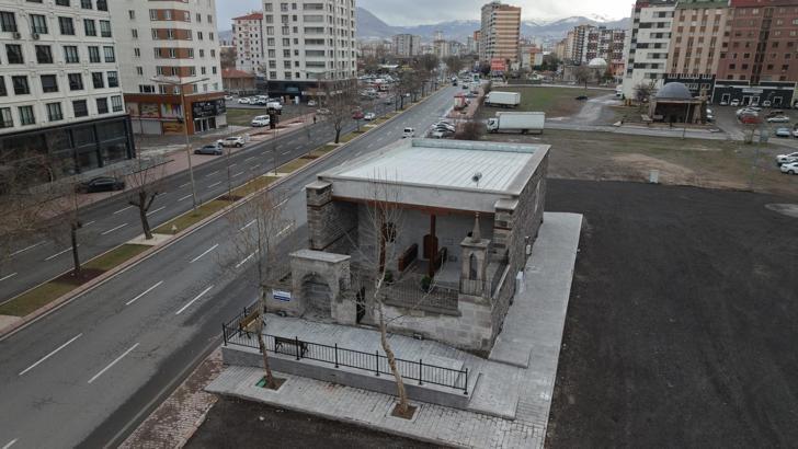 Kayseri'de restore edilen cami ilk teravih namazı ile ibadete açılacak