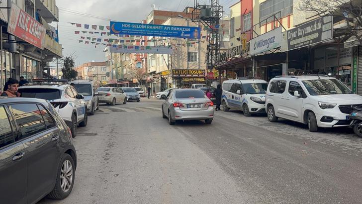 Gaziantep’te maskeli ve silahlı kuyumcu soygununda 1 kilo altın çalındı