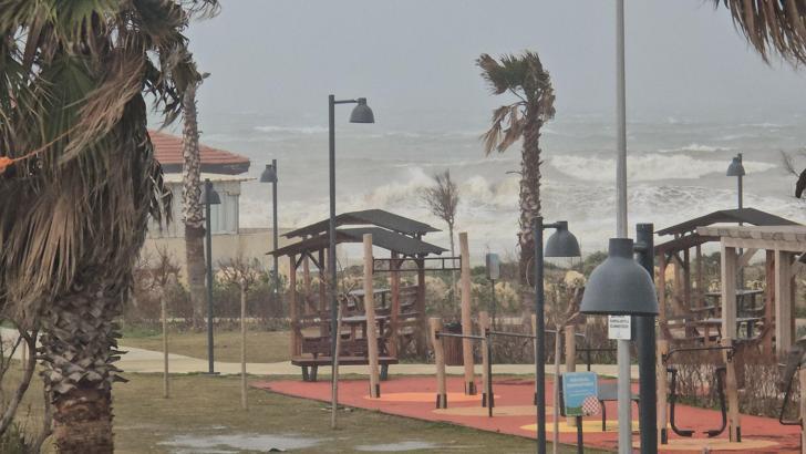 Doğu Akdeniz'i sağanak ve fırtına vurdu (3)