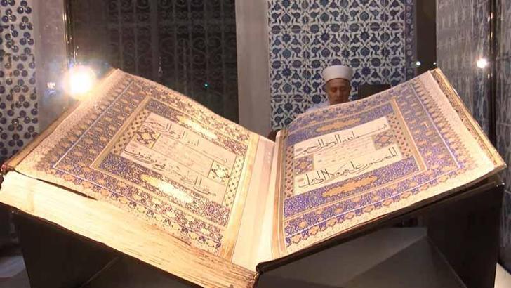 Osmanlı döneminin en büyük Mushafı Topkapı Sarayı'nda ilk kez sergileniyor