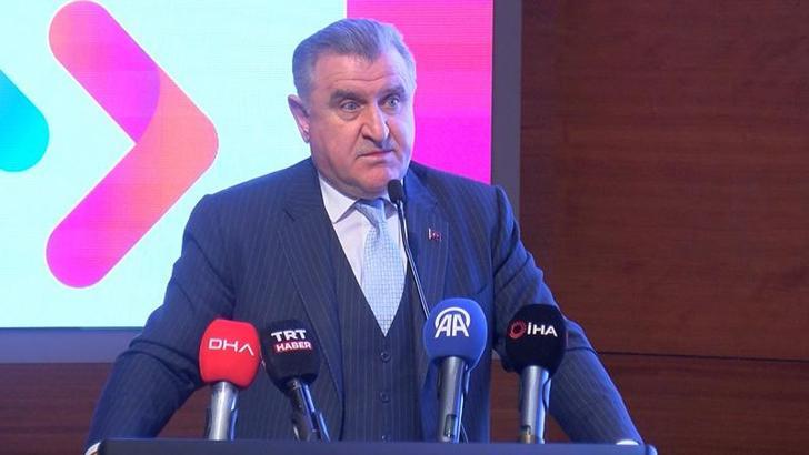 Bakan Bak: Amacımız 100 bin yapay zeka girişimcisi yetiştirmek