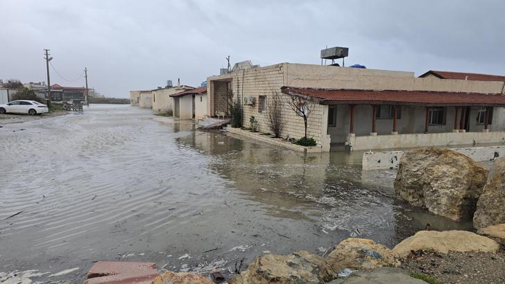 Doğu Akdeniz'i sağanak ve fırtına vurdu (5)