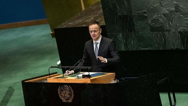 Macaristan, Ukrayna’ya yakıt sevkiyatını askıya aldı