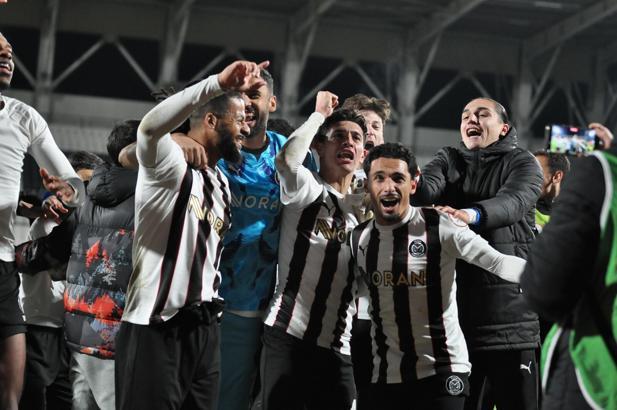 Manisa FK'dan muhteşem geri dönüş