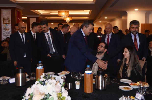 Bakan Tekin, Erzurum'da 12 derslikli okulun açılışını yaptı (3)