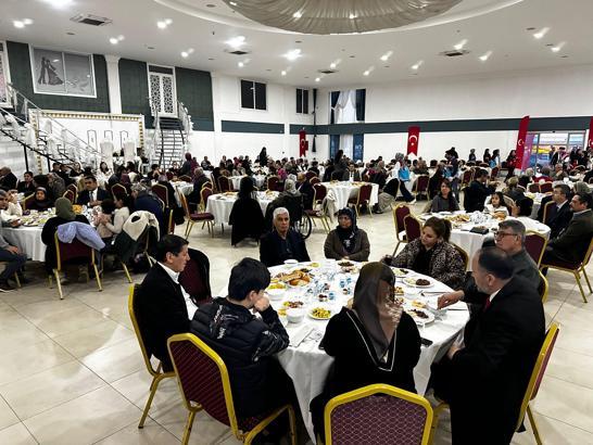 Erdemli'de şehit aileleri ve gaziler onuruna iftar