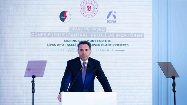 Bakan Bayraktar: Toplam 2,1 milyon hanenin elektrik ihtiyacını karşılayacağız