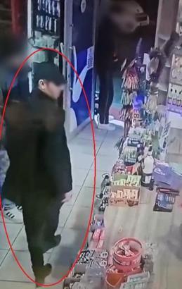 Firari hükümlü, kapı zilini kurye gibi çalan polis ekiplerince yakalandı