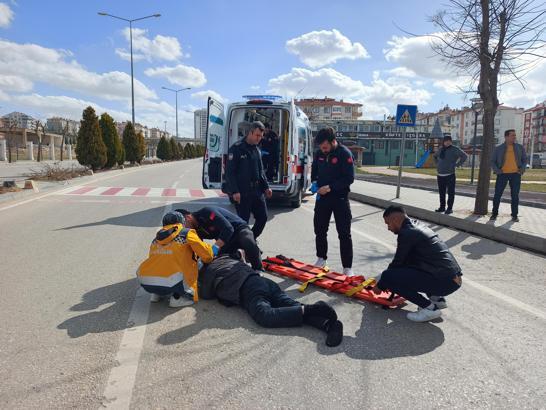 Minibüsün çarpması ile 32 metre ileri fırlayan yaya öldü