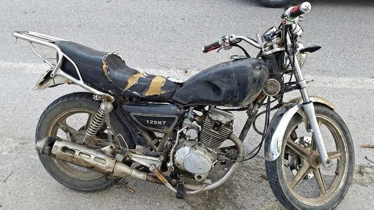 Sahte plakalı motosikletin ehliyetsiz sürücüsüne 110 bin lira ceza