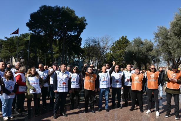 Buca Belediyesi'nde iş bırakma eylemi