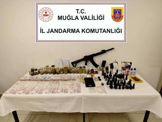Muğla'da uyuşturucu operasyonlarında 2 tutuklama