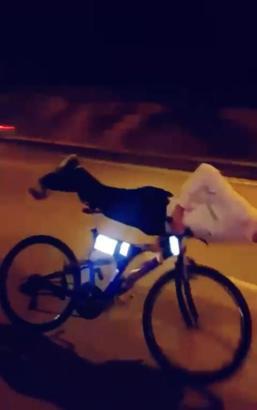 Barış, üzerine uzandığı bisiklet ile otomobile çarptı; hayatını kaybetti