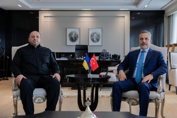 Bakan Fidan, Ukrayna Milli Güvenlik Konseyi Sekreteri Umerov ile görüştü