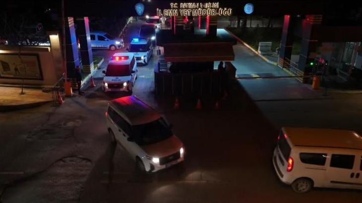 Batman merkezli 10 ilde 15 milyar liralık işlem hacmine ulaşan yasa dışı bahis ağı çökertildi