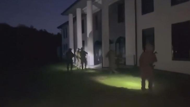 İstanbul merkezli 10 ilde operasyon; 13 gözaltı