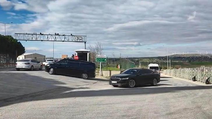 Özgür Özel Ekrem İmamoğlu'nu ziyaret ediyor