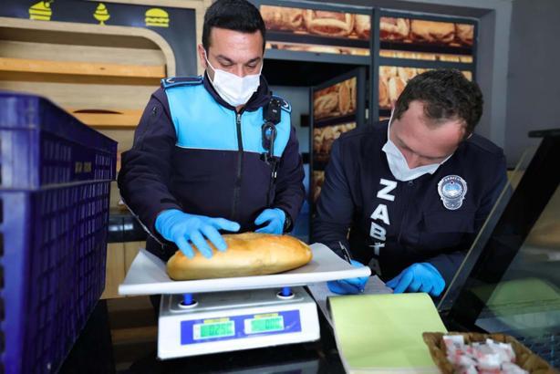 Çeşme'de fırınlar denetlendi