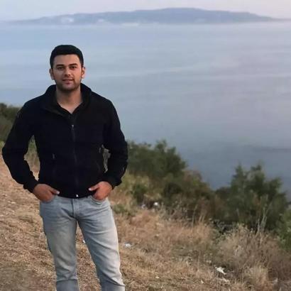 Kaskla girdiği kuyumcu dükkanından 5 kilo altın çalan sanığın sanal kumar borcu varmış