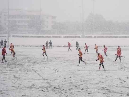 Zecorner Kayserispor'da, Natura Dünyası Gençlerbirliği maçının hazırlıkları sürüyor