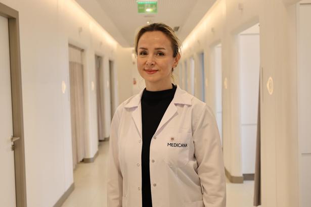 'Hiperlaktasyon kontrol edilmediğinde emzirme sürecini zorlaştırabilir'