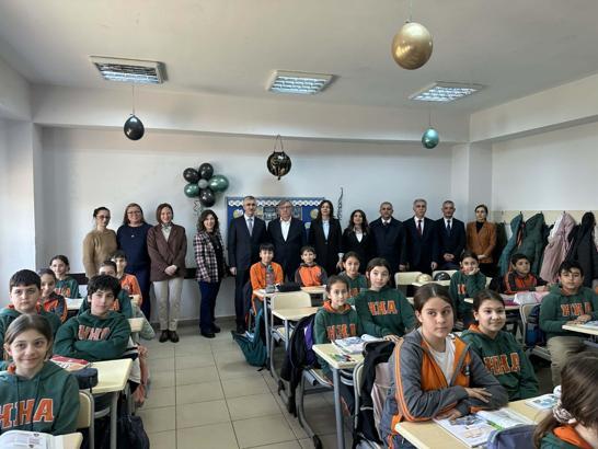 Bakan Yardımcısı Yılmaz, Çanakkale'de öğrenciler ile buluştu