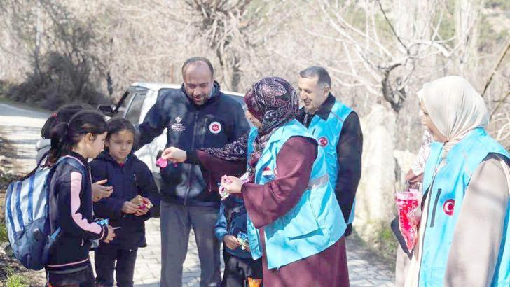 Gaziantep’te,1000 yetim çocuk ile ihtiyaç sahibi ailelere yardım