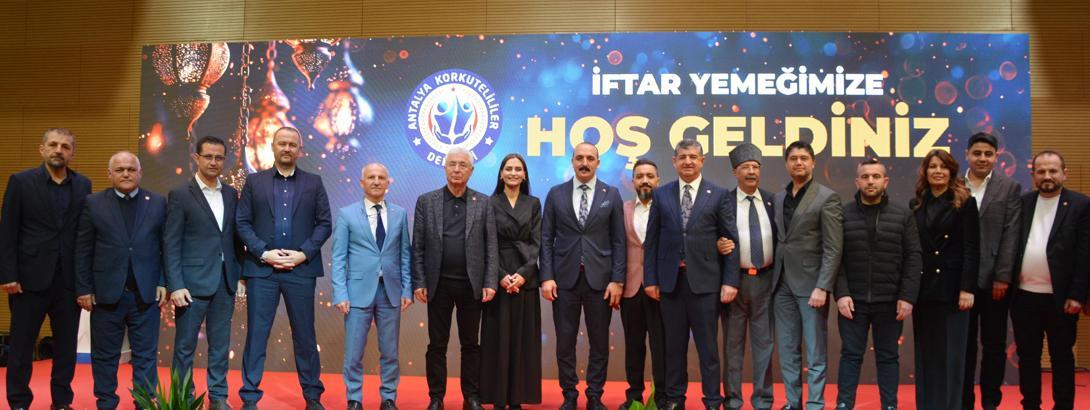 Korkutelililer iftarda buluştu