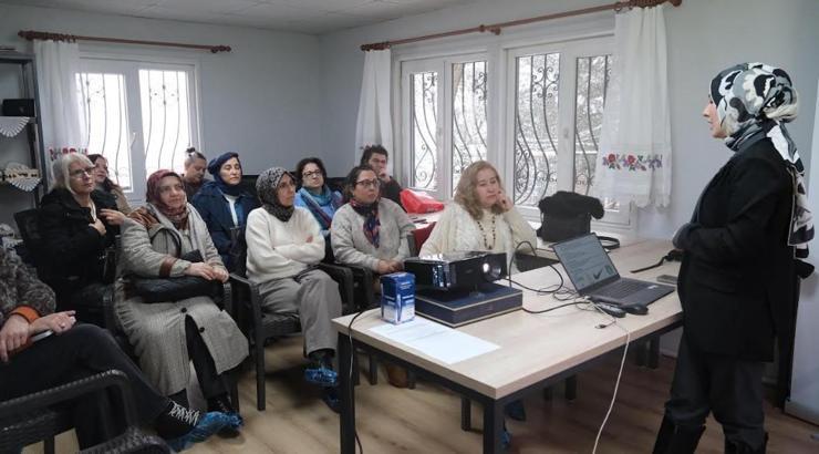 Yıldırım Belediyesi’nden kadınlara e-ticaret eğitimi