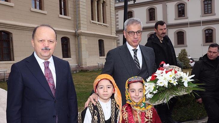 Bakan Memişoğlu: Türkiye, sağlık teknolojisini üreten bir ülke olma yolunda