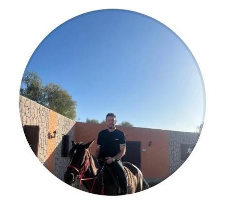 TIR'a çarpan otomobilde ölen üniversiteli Burak toprağa verildi