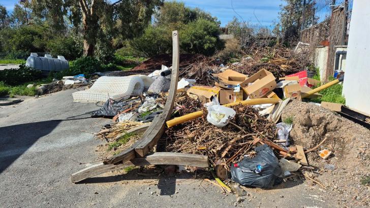 Bodrum’da araziye katı atık döken kişiye 3 bin 705 lira para cezası
